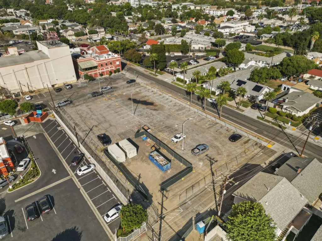 13-web-or-mls-124 Ellis NEW 1