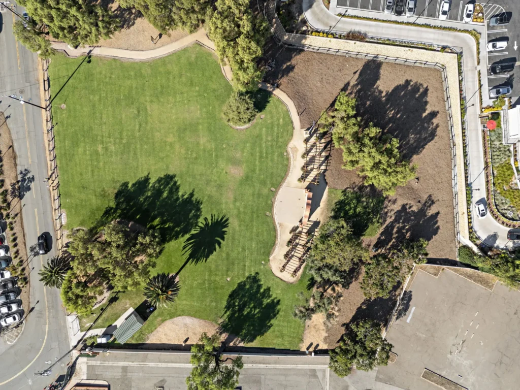 25-web-or-mls-31872 El Camino Real 25