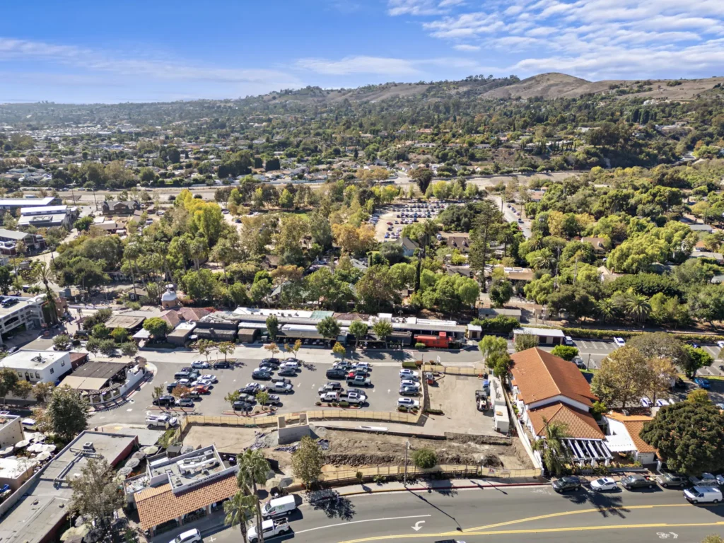 3-web-or-mls-31721 El Camino Real 3